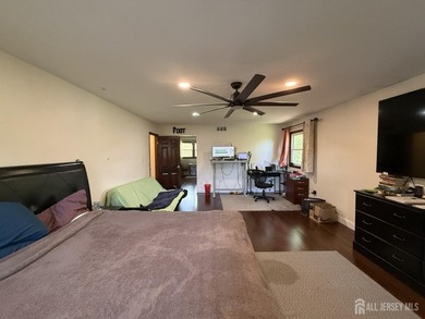 Welcome home to this beautifully updated Colonial, ideally - photo 13