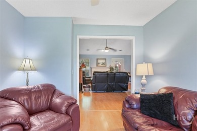 Wonderfully maintained home located on a cul-de-sac close to - photo 17