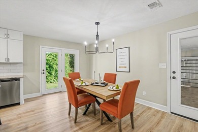 *1 photo is virtually staged* Stunning country retreat in N.E - photo 17