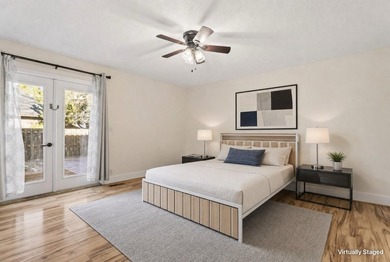 Welcome to this beautifully maintained townhouse in a quiet - photo 21
