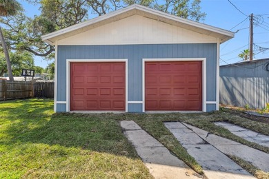 ***MOTIVATED*** Bring all offers! Your chance live in Hyde Park - photo 3