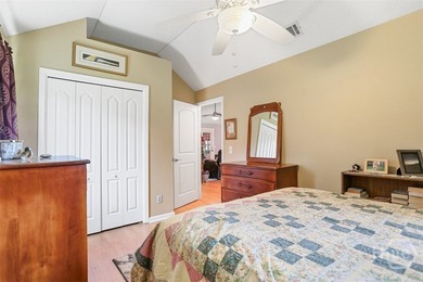 Wonderfully maintained home located on a cul-de-sac close to - photo 26