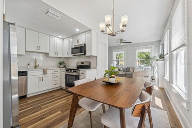 ***MOTIVATED*** Bring all offers! Your chance live in Hyde Park - photo 8