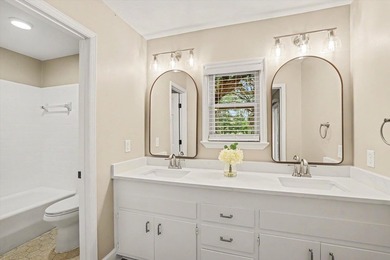 *1 photo is virtually staged* Stunning country retreat in N.E - photo 31