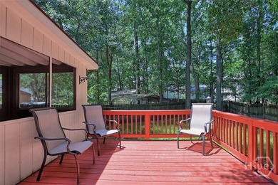 Wonderfully maintained home located on a cul-de-sac close to - photo 33