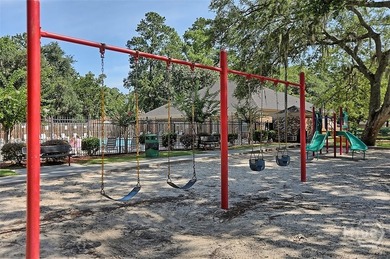 Wonderfully maintained home located on a cul-de-sac close to - photo 41
