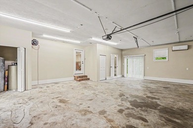 *1 photo is virtually staged* Stunning country retreat in N.E - photo 48