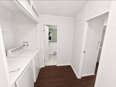 Priced to Sell Fast - One-of-a-Kind 2002 Mobile Home with Garage - photo 10