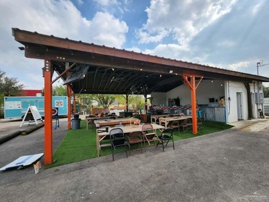 Welcome to Calle 5, a vibrant food and retail destination - photo 3