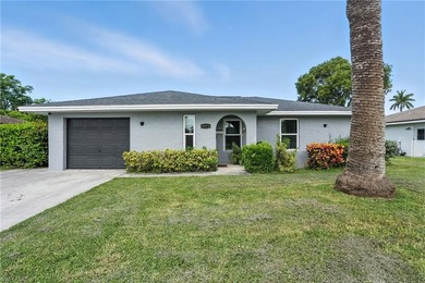 Welcome to this beautifully updated 3-bedroom, 2-bath - photo 3