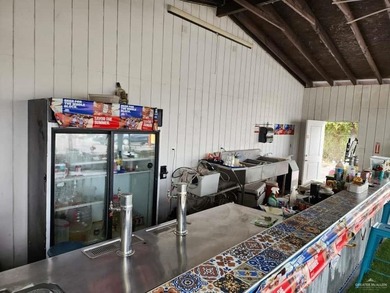 Welcome to Calle 5, a vibrant food and retail destination - photo 4