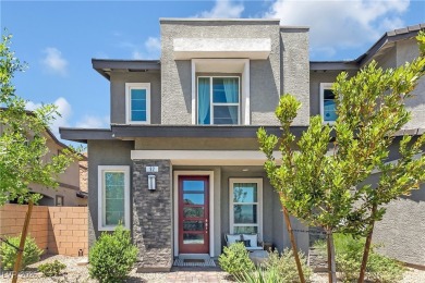 Lake Townhome/Townhouse For Sale in Henderson, Nevada
