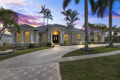 Lake Wellington Home For Sale in Wellington Florida