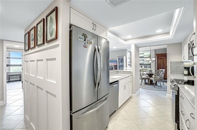 Stunning Beachfront Condo on Marco Island Luxury Living with - photo 12