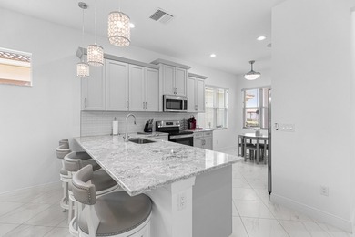 **UPGRADED TO THE MAX - AVAILABLE NOW** Private, Turn-Key Living - photo 14