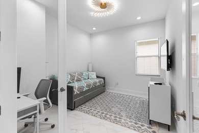 **UPGRADED TO THE MAX - AVAILABLE NOW** Private, Turn-Key Living - photo 29