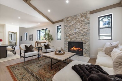 Tucked beneath wide open skies with stunning Gold Mountain views - photo 5