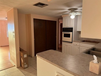 Move-In Ready 3-Bedroom Home - Perfect for First-Time Buyers! - photo 8