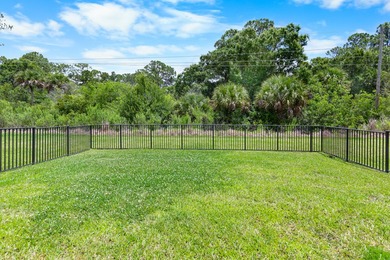 **UPGRADED TO THE MAX - AVAILABLE NOW** Private, Turn-Key Living - photo 39