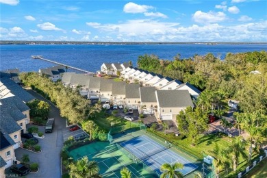 Caloosahatchee River Townhome/Townhouse For Sale in Fort Myers Florida