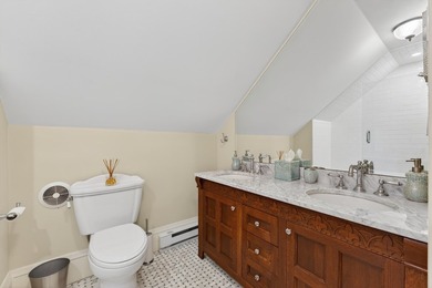 Coastal Estate near Portland, Maine. Set on 2.9 private acres - photo 43