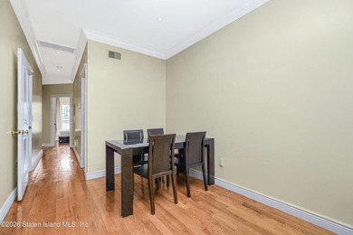 Top-floor 3-bedroom condo offering 1,026 sq/ft of comfortable - photo 9