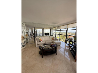 Little Maule Lake Condo For Sale in Aventura Florida