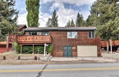 Location... Location... Location, this beautifully 3 bedroom, 2 - photo 1