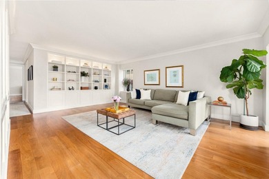 Sun-drenched and beautifully appointed corner two-bedroom - photo 2