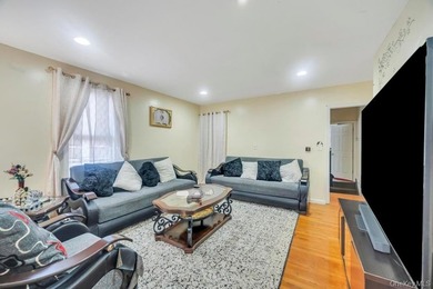 Welcome to your next East New York gem! This fully attached home - photo 12