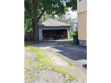 Welcome to 586 Thurston Avenue, Rochester, NY 14619, a spacious - photo 14