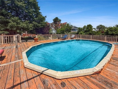Discover the ultimate backyard retreat in Brooklyn's exclusive - photo 3