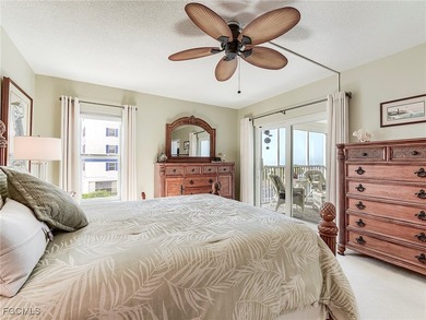 Island Reef offers an exceptional opportunity for refined - photo 8
