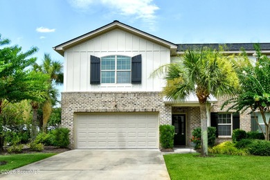 (private lake, pond, coastal) Home For Sale in Saint Simons Georgia