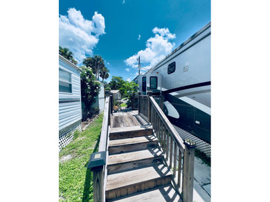ALL AGE PARK, PET FRIENDLY, $550/MONTH LOT RENT UTILITIES - photo 10
