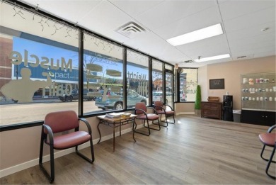 Great office location! 3 treatment rooms plus large lobby
