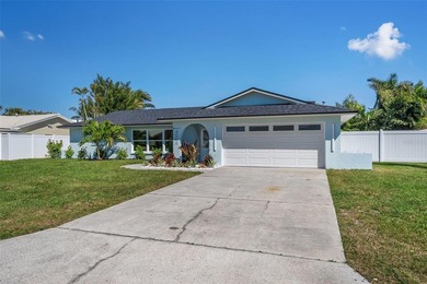 WATERFRONT POOL home priced to sell! Instant Equity! BLOCK HOME! - photo 3