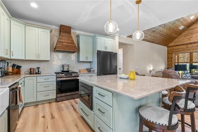 Rustic elegance meets luxury in this exceptional 2022 Lake - photo 14