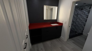Exceptional & Rarely Available Ground-Floor Corner Residence - photo 17