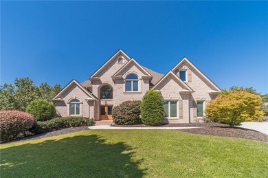 Dew Lake Home For Sale in Grayson Georgia