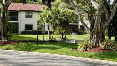 Exceptional & Rarely Available Ground-Floor Corner Residence - photo 38