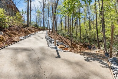 Rustic elegance meets luxury in this exceptional 2022 Lake - photo 40