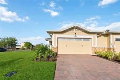 Live Oak Lake Home For Sale in Saint Cloud Florida