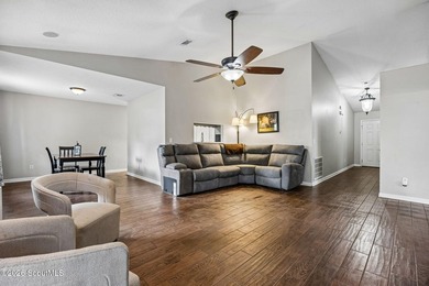 Welcome to this charming 3-bedroom, 2-bedroom in downtown St - photo 7