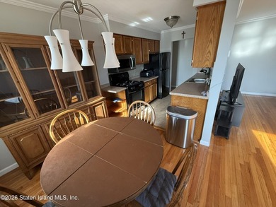 Wonderful 2 bedroom Co-op apartment situated on 2nd floor, rear - photo 7