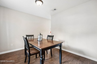 Welcome to this charming 3-bedroom, 2-bedroom in downtown St - photo 9