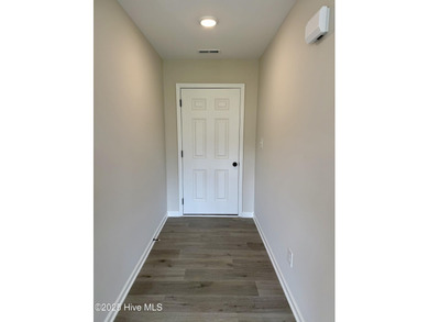 Awesome 4 bedroom ranch plan in new neighborhood Flower Hill! - photo 2