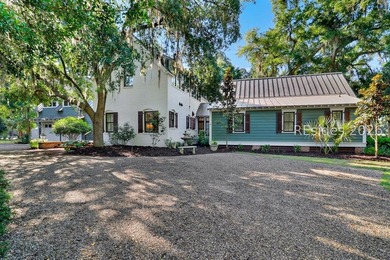 Luxury Golf Home in Palmetto Bluff | Transferable Tier 1 Full - photo 4