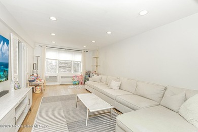 Welcome to this beautiful and spacious 3-bedroom, 2-bath co-op - photo 4