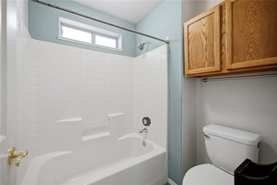 Welcome to this beautifully designed 3-bedroom, 2-bath home - photo 12